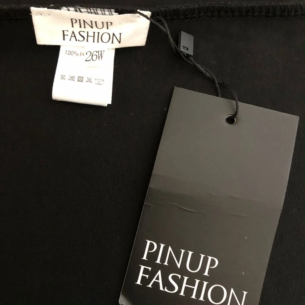 Women’s black dress with sheer overlay on the top size 26W NWT - Picture 4 of 4